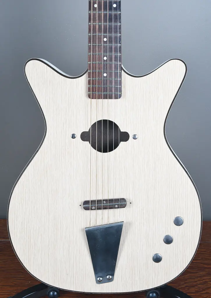 1960'S Danelectro Convertible Acoustic 1