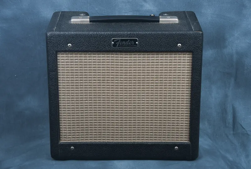 1964 Fender Champ 1X8 Combo Black Tolex 1