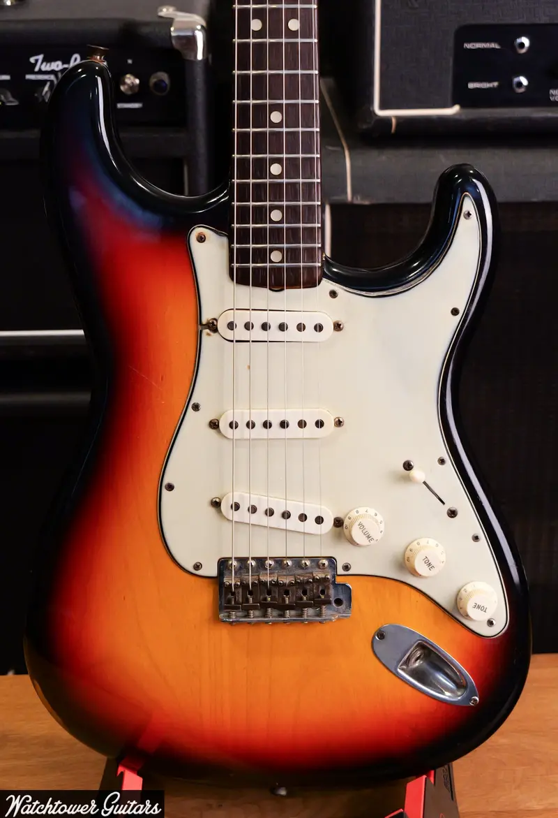 1964 Fender Stratocaster Sunburst 1