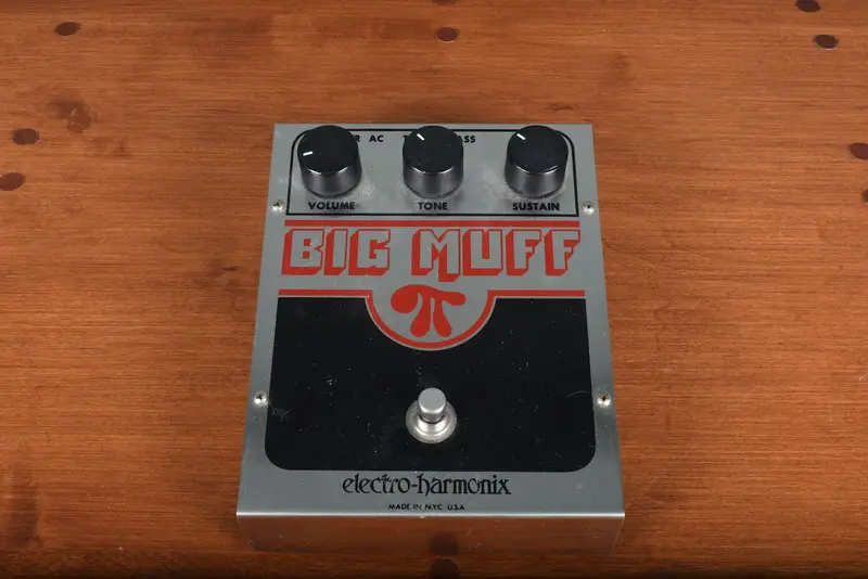 1980 Electro Harmonix Big Muff Fuzz Pedal 1