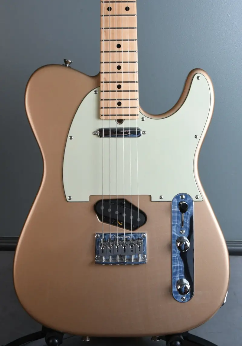 2003 Tom Anderson Hollow T Classic Shoreline Gold 1