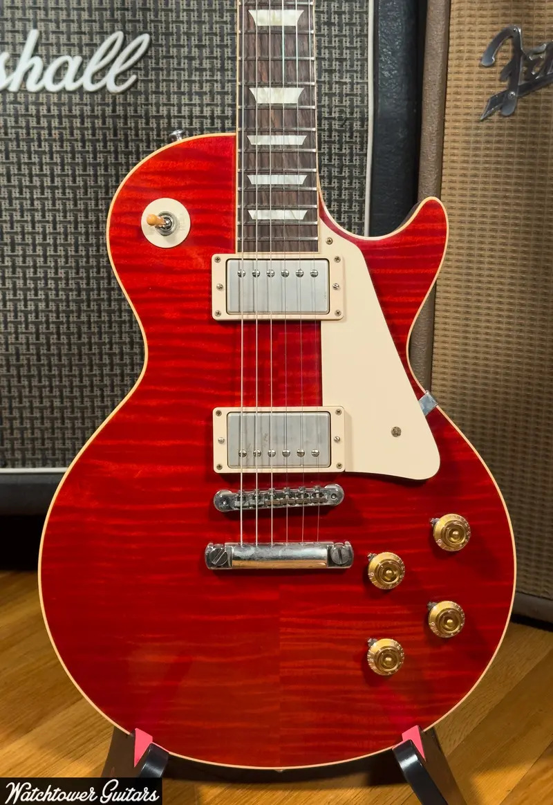 2010 Gibson 1959 Les Paul Standard Sweet Cherry Red "Lucy" 1
