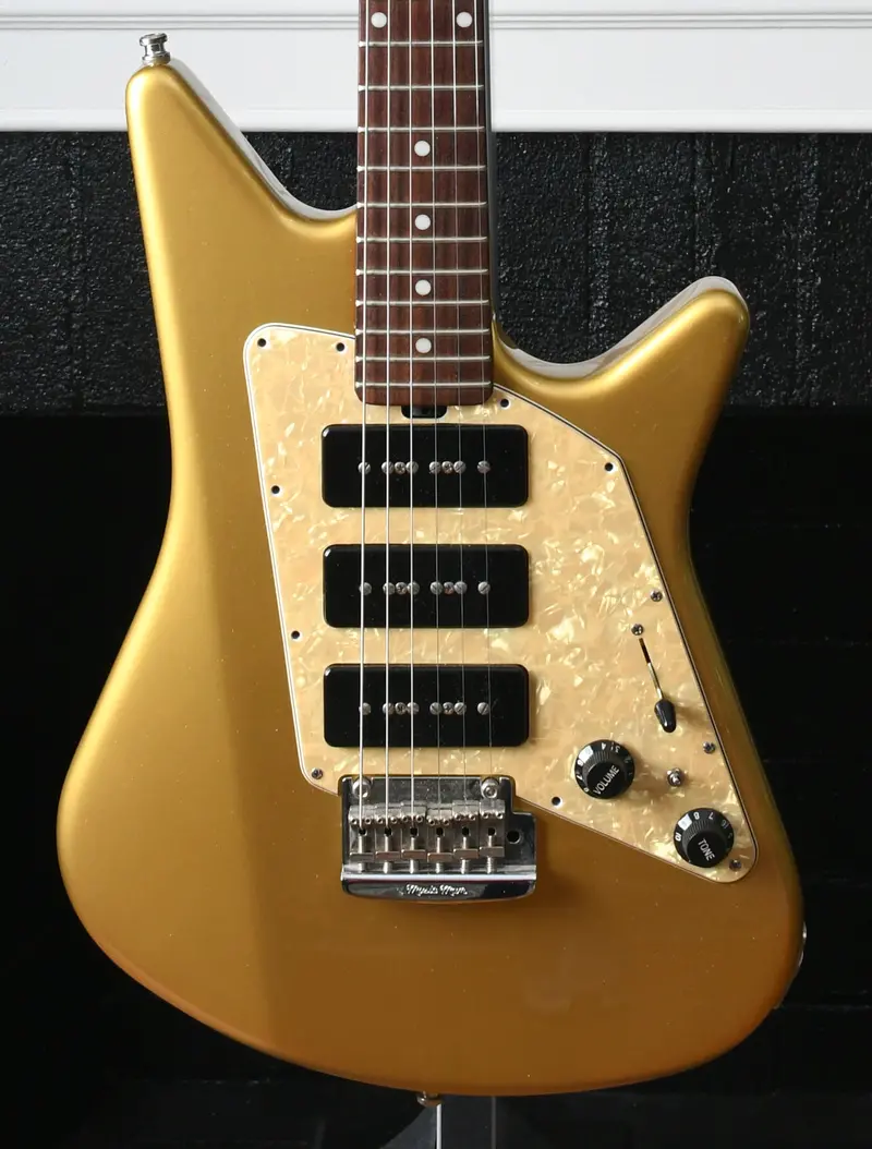 2016 Ernie Ball Music Man Albert Lee Mm-90 Gold 1