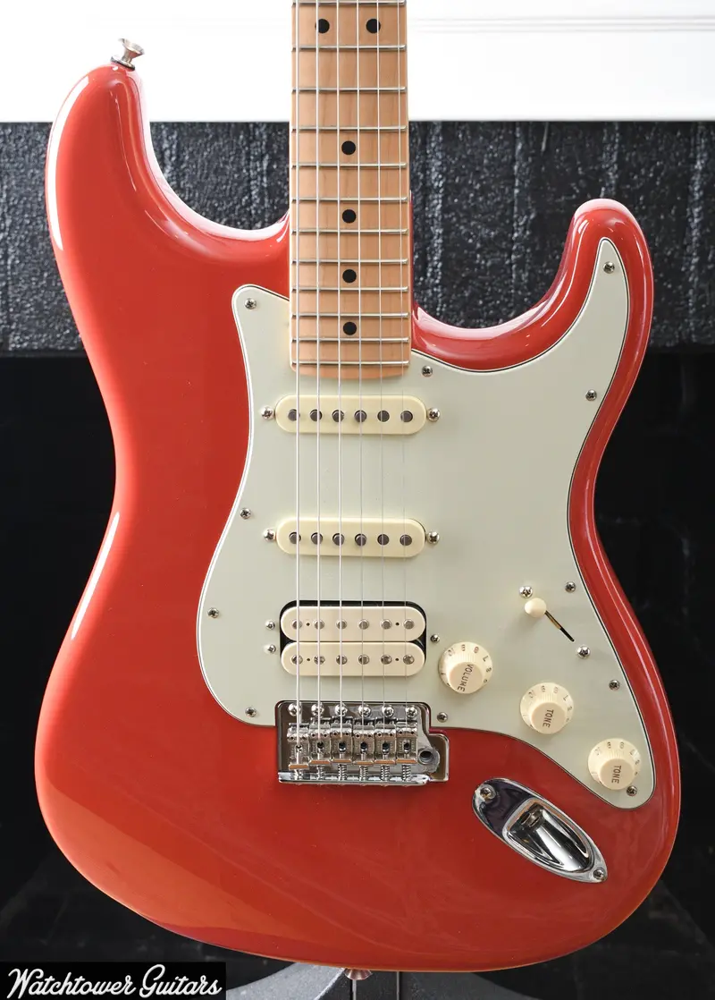 2017 Fender American Special Stratocaster Hss Fiesta Red 1