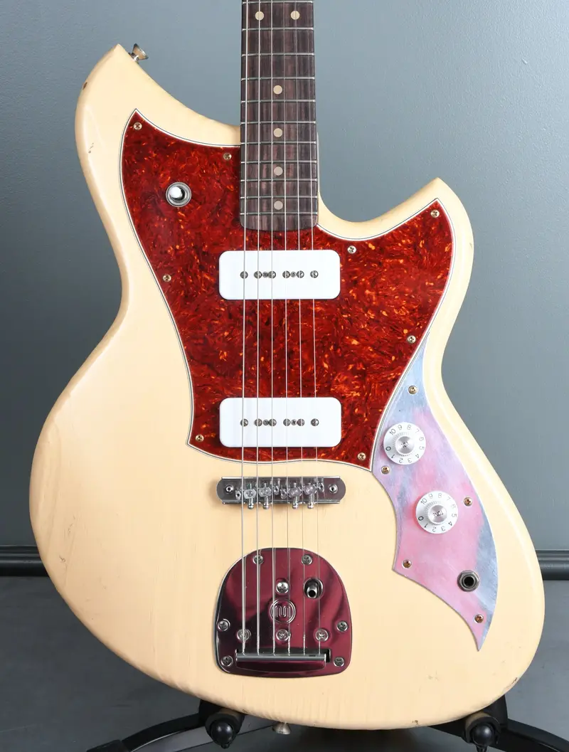 2019 Novo Guitars Serus J Vintage White 1