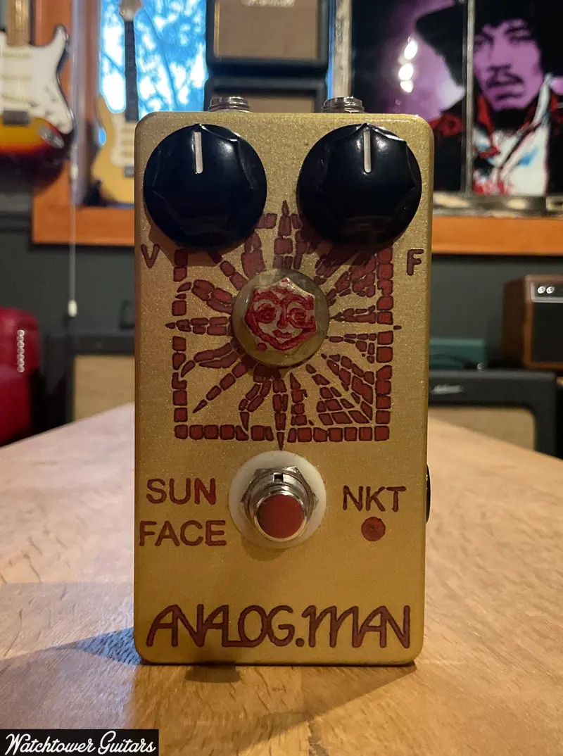 Analogman Sun Face Nkt Red Dot 1