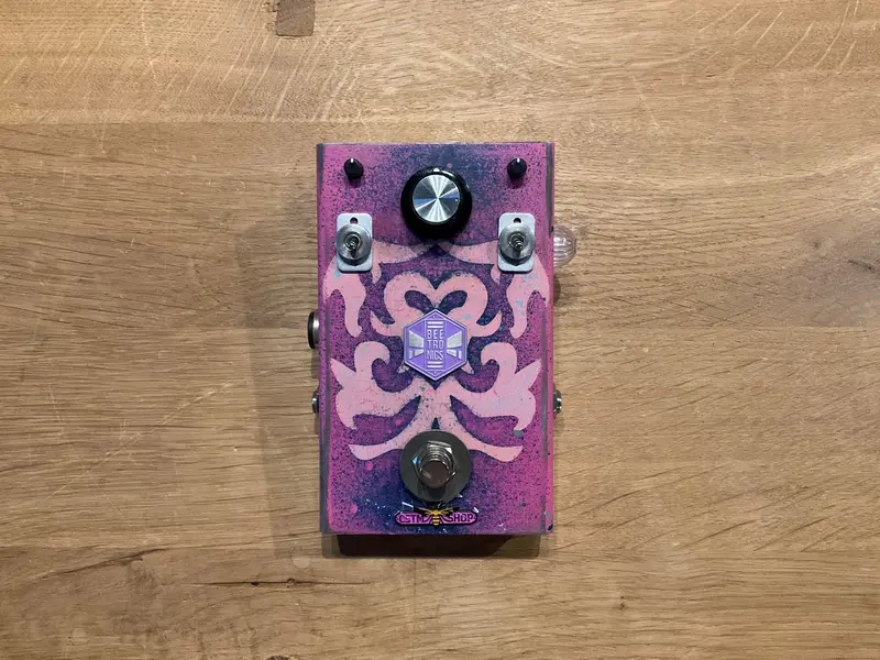 Beetronics Custom Shop Overhive Mid-Gain 1