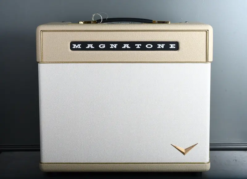 Magnatone Super Fifteen Gold Combo 1