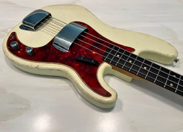 New Danocaster P Bass Olympic White ! 1