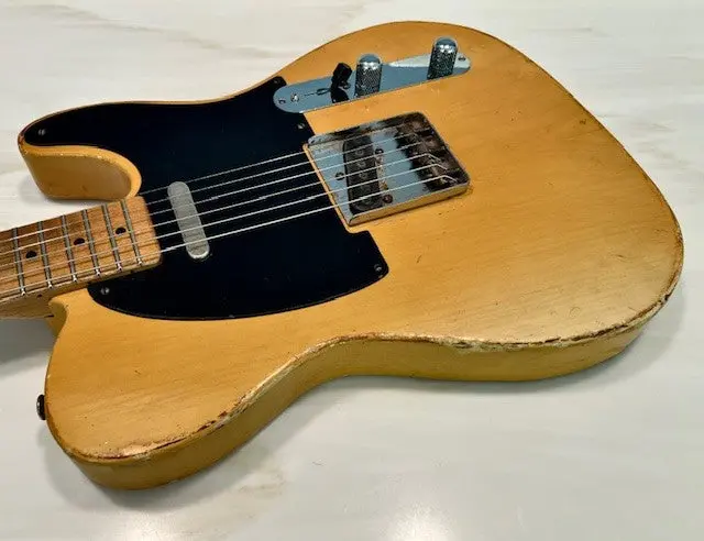 New Danocaster Single Cut Blackguard 1