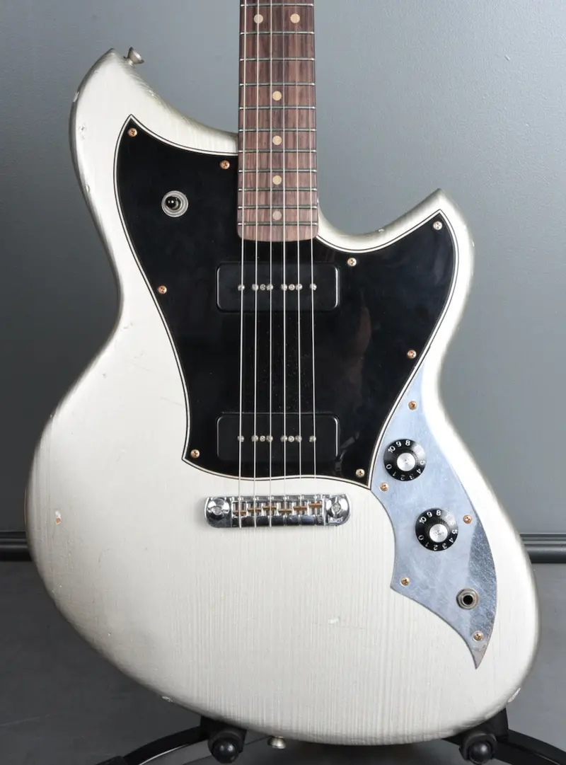 Novo Guitars Serus Js Fralins Inca Silver Schroeder Wrap-Over 1