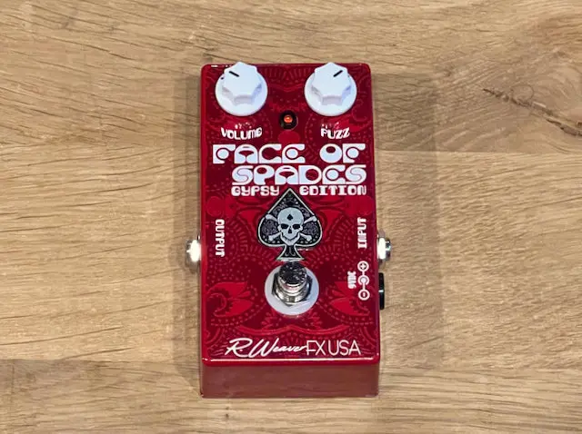 R Weaver Fx - Face Of Spades Gypsy Edition Fuzz 1