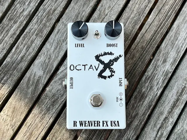 R Weaver Fx - Octav 8 Octave Fuzz 1