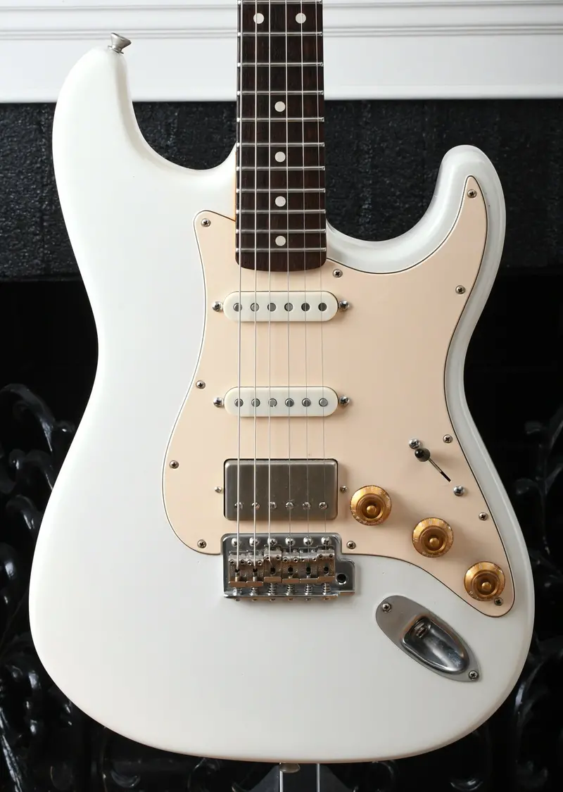 Rust Guitars Nyc Stratocaster Olympic White Porter Pickups 1