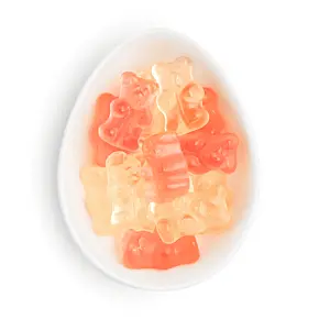 Sugarfina Champagne Bears Small Candy Cube 1