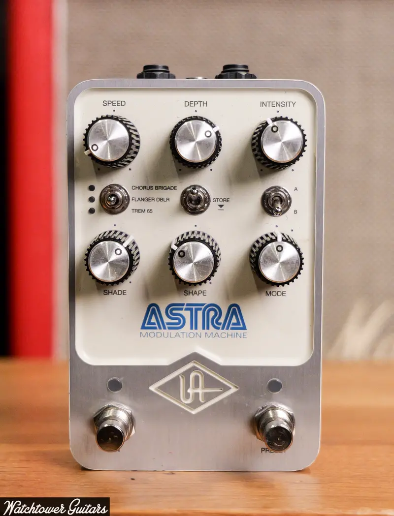 Universal Audio Astra Modulation Machine Fx Pedal 1