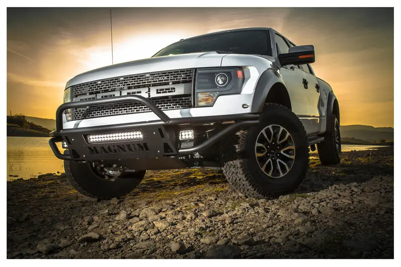 Vision X 9911458 High-Output Led Light Bar – Universal Mounting 1